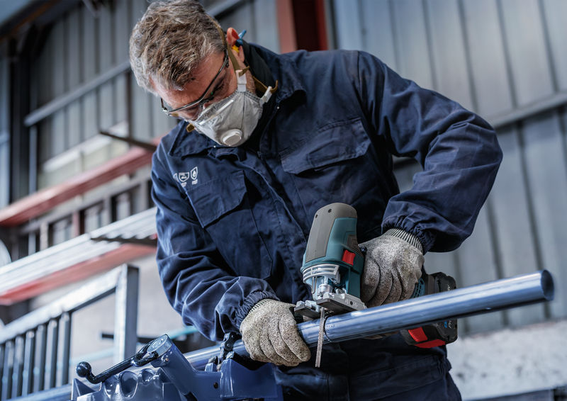 BOSCH PRO Metal Pipes and Profiles T321BF Stichsägeblatt, 132 mm, 25-tlg. BOSCH PRO Metal Pipes and Profiles T321BF Stichsägeblatt, 132 mm, 25-tlg.