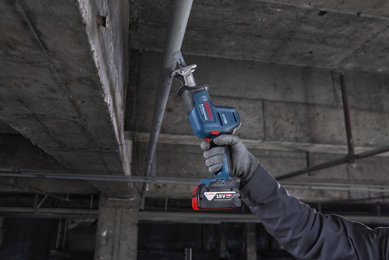 BOSCH Säbelsäge GSA 18V-24