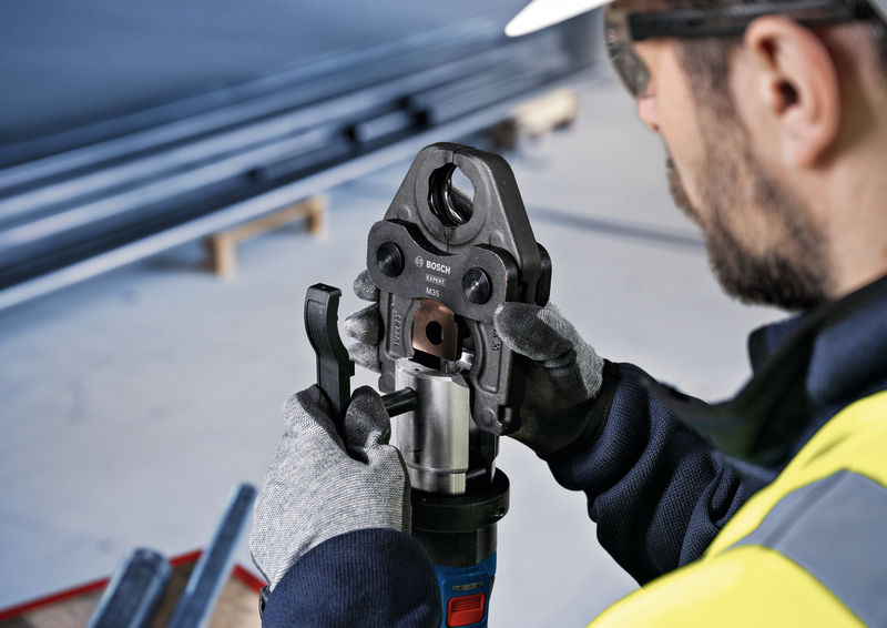 BOSCH EXPERT Standard Pressbacke, TH26