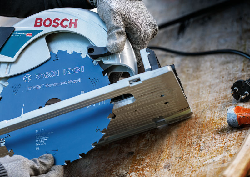 BOSCH EXPERT Construct Wood Kreissägeblatt, 210x2/1,3x30 mm, Z30 BOSCH EXPERT Construct Wood Kreissägeblatt, 210x2/1,3x30 mm, Z30