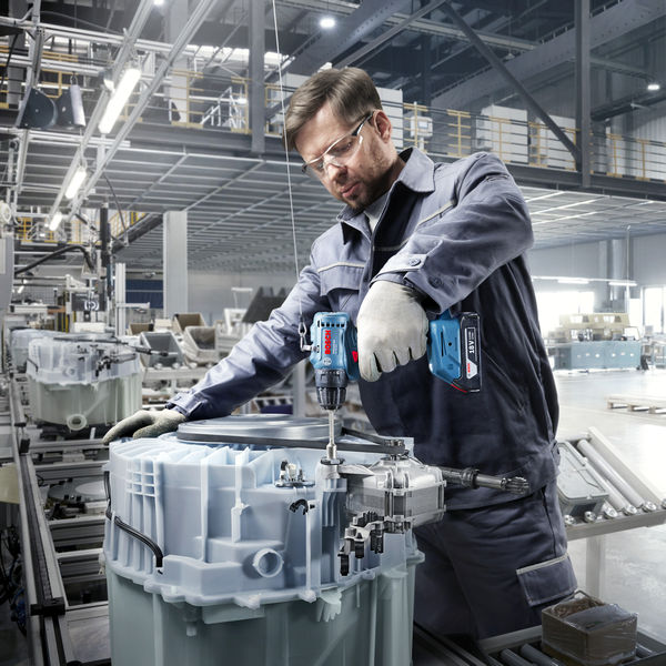 BOSCH Akku-Bohrschrauber ISR 18V-30 P