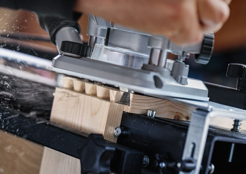BOSCH PRO Zinkenfräser, 15°, Schaft 1/4" BOSCH PRO Zinkenfräser, 15°, Schaft 1/4"