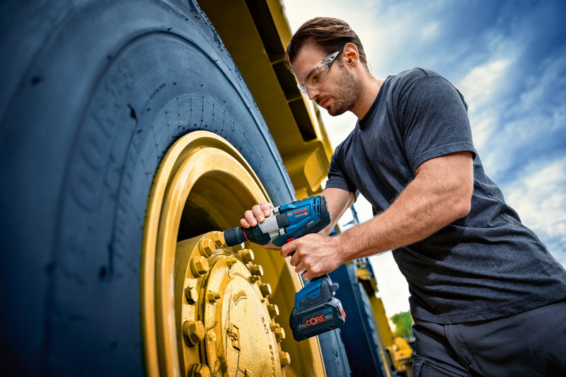 BOSCH Akku-Drehschlagschrauber GDS 18V-1600 HC