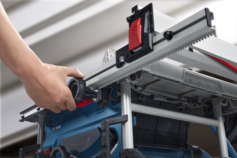 BOSCH Tischsäge GTS 70-216