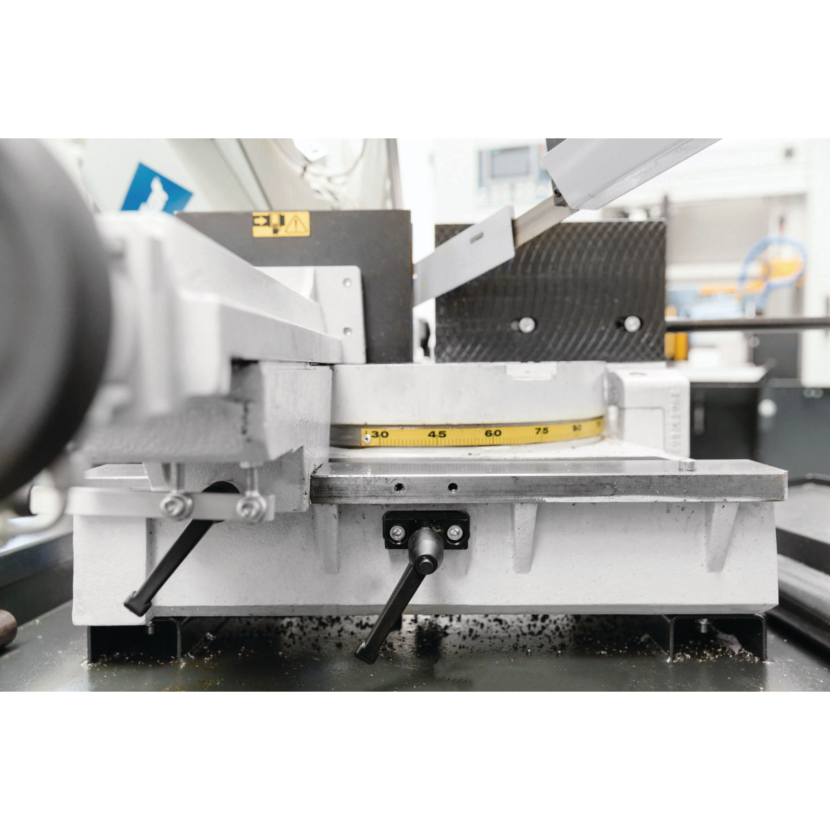 Metallkraft Manuelle Schwenkrahmen-Metallbandsäge BMBS 300 x 320 H-DG
