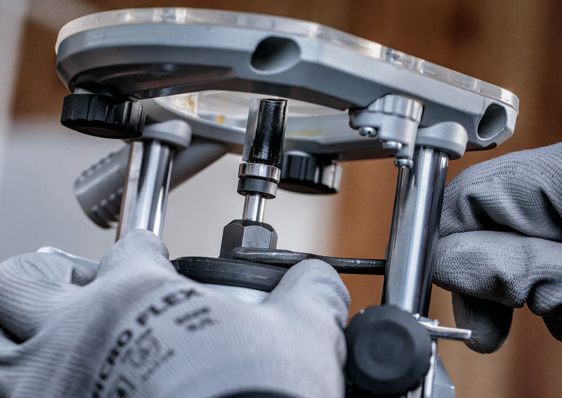 BOSCH PRO Bündigfräser mit untenlieg. Führungskugellager, Ø 1/2" x L 1/2", Schaft 1/4"
