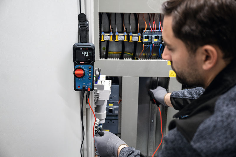 BOSCH EXPERT Digitales Multimeter EXDM600-17