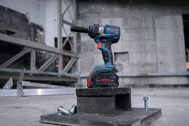 BOSCH Akku-Drehschlagschrauber GDS 18V-750 C