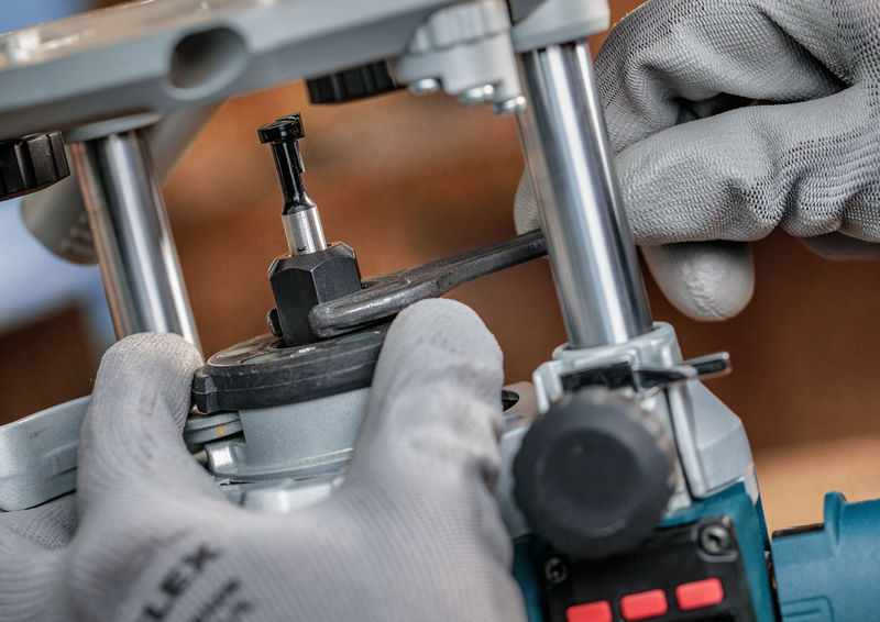 BOSCH PRO T-Nutfräser, Ø 10,5 x Ø 6,6, Schaft 8 mm BOSCH PRO T-Nutfräser, Ø 10,5 x Ø 6,6, Schaft 8 mm