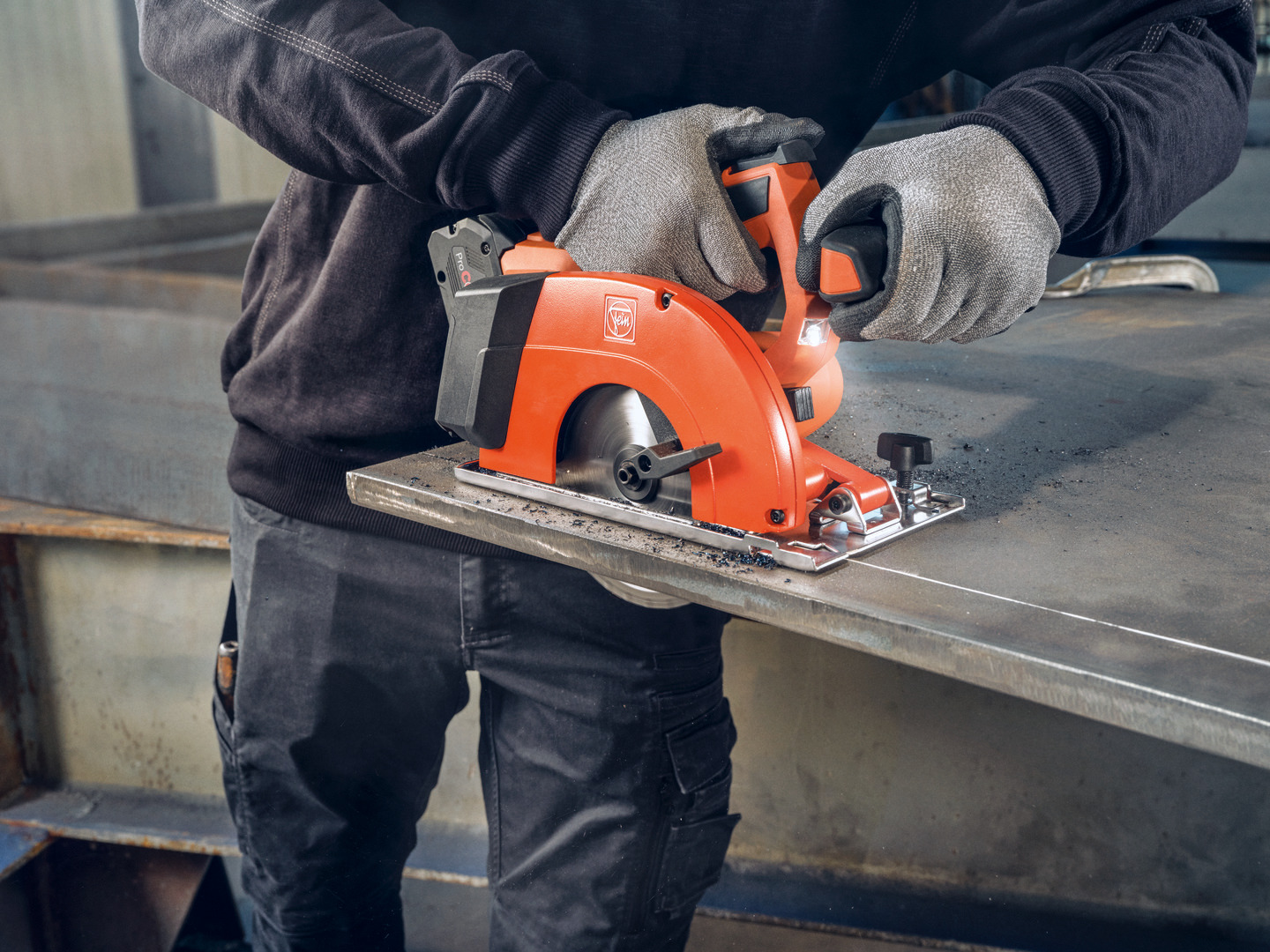 FEIN FEIN Kompakte Akku-Handkreissäge für Metall F-IRON Cut 57 AS FEIN FEIN Kompakte Akku-Handkreissäge für Metall F-IRON Cut 57 AS