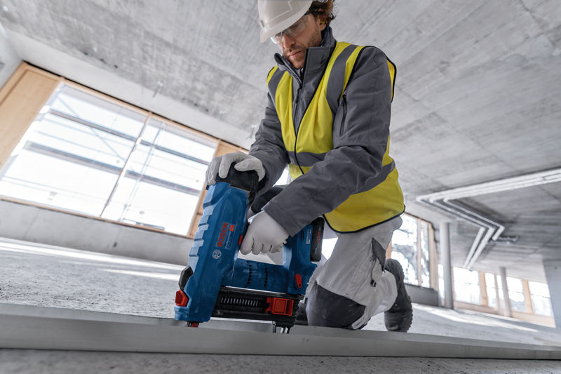 BOSCH Akku-Betonnagler GNB 18V-38 BOSCH Akku-Betonnagler GNB 18V-38