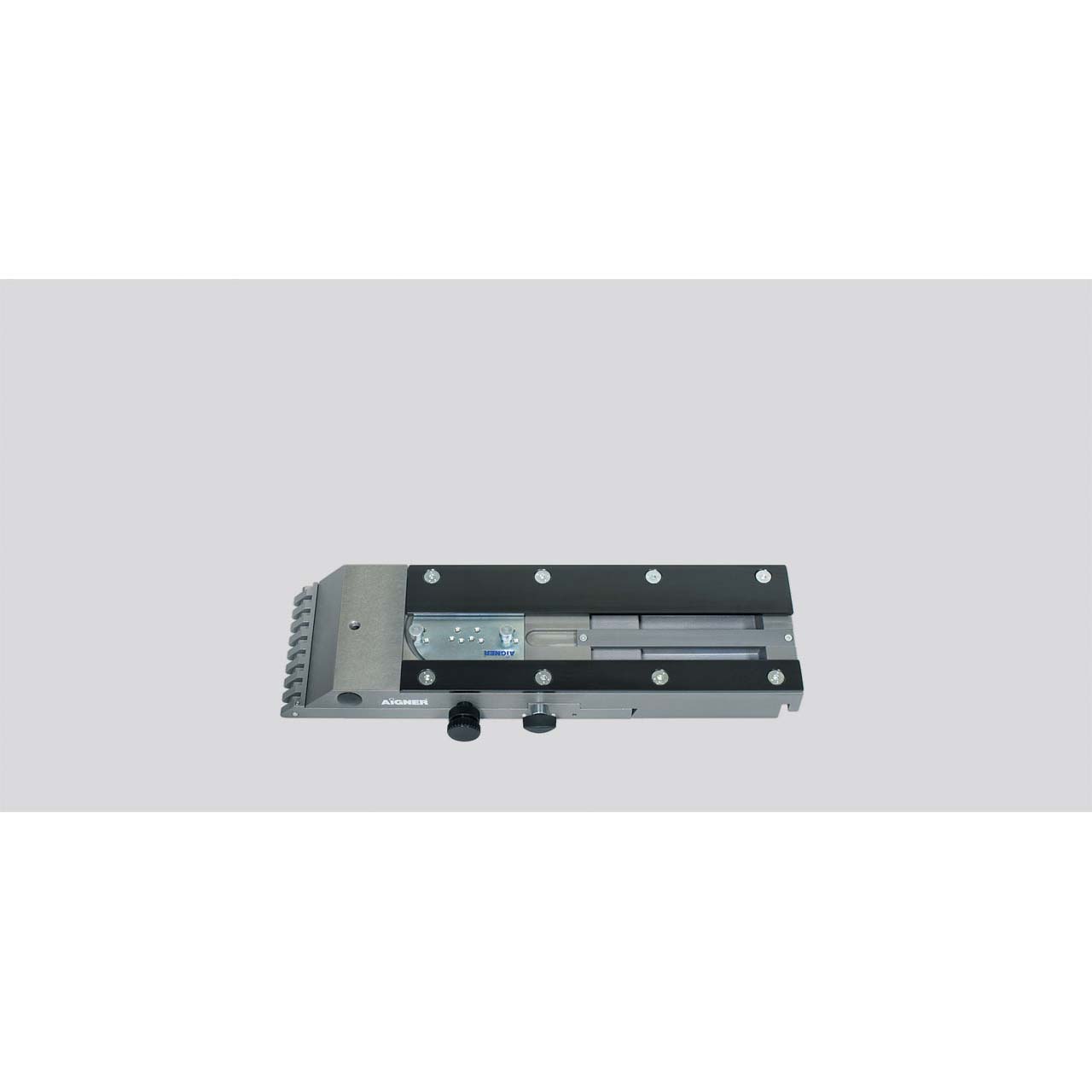 AIGNER Integralanschlag 2 x 500 mm für SCM
