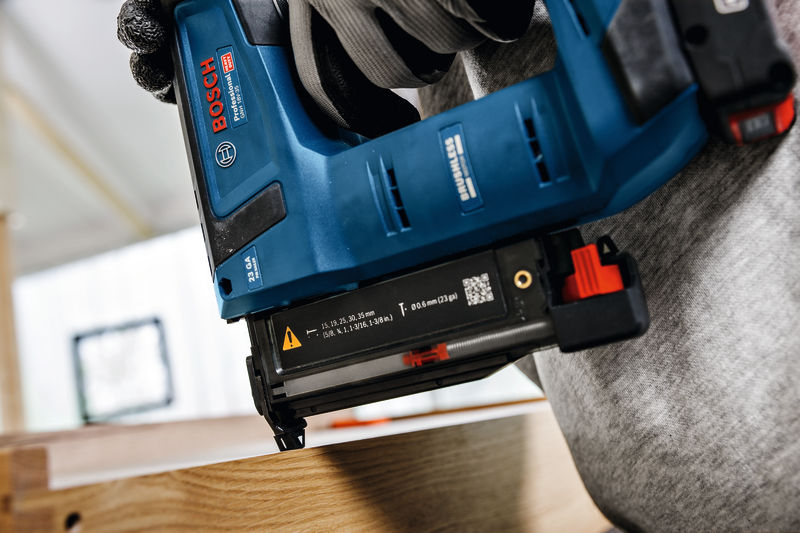 BOSCH Akku-Holznagler GNH 18V-35 in L-BOXX