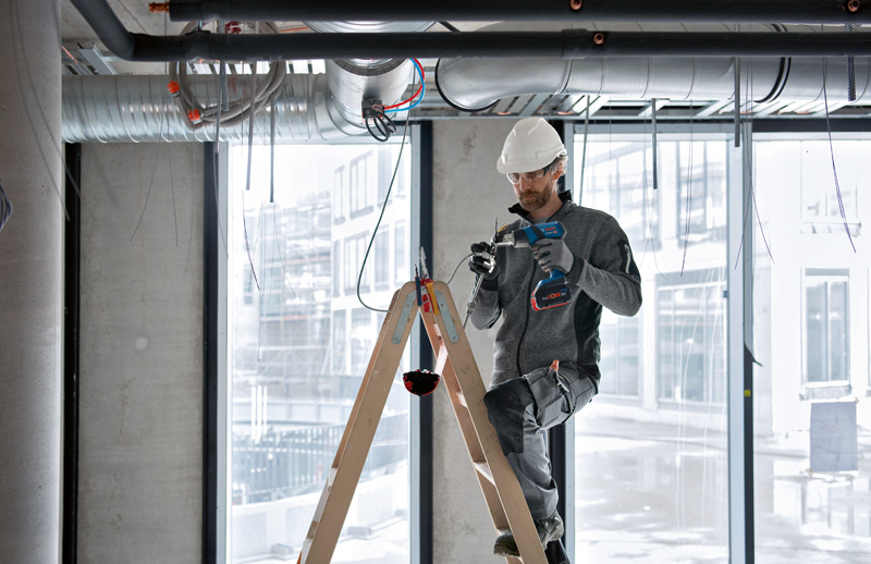 BOSCH Akku-Heißluftgebläse GHG 18V-50 in L-BOXX BOSCH Akku-Heißluftgebläse GHG 18V-50 in L-BOXX
