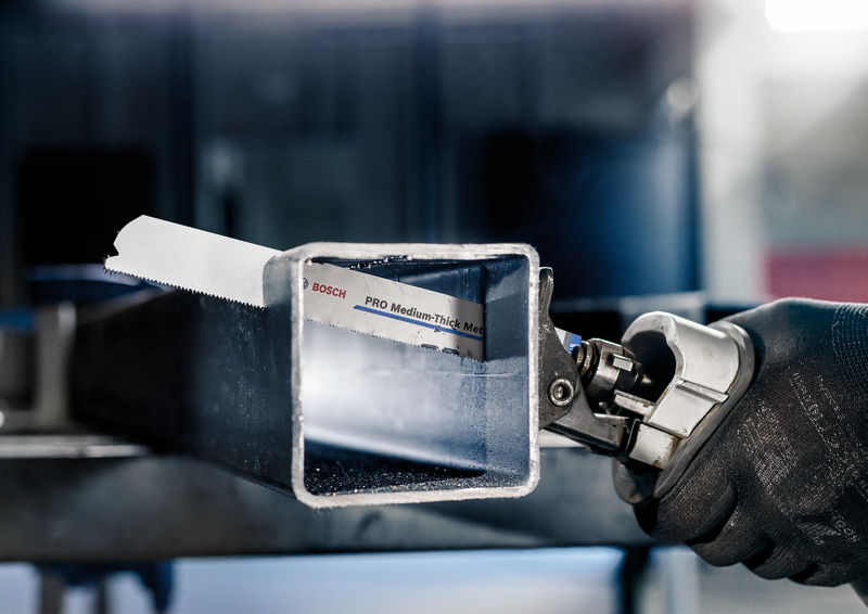 BOSCH PRO Medium-Thick Metal precise S1137BEF Säbelsägeblatt, 1,1x25x225 mm, 25-tlg. BOSCH PRO Medium-Thick Metal precise S1137BEF Säbelsägeblatt, 1,1x25x225 mm, 25-tlg.