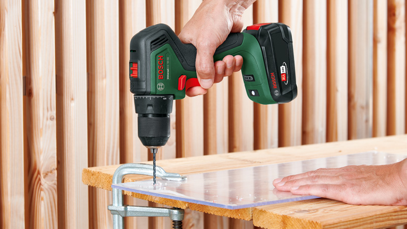 BOSCH Akku-Bohrschrauber UniversalDrill 18V-60, 1 x Akku PBA 18V 2.0Ah, Tragekoffer BOSCH Akku-Bohrschrauber UniversalDrill 18V-60, 1 x Akku PBA 18V 2.0Ah, Tragekoffer