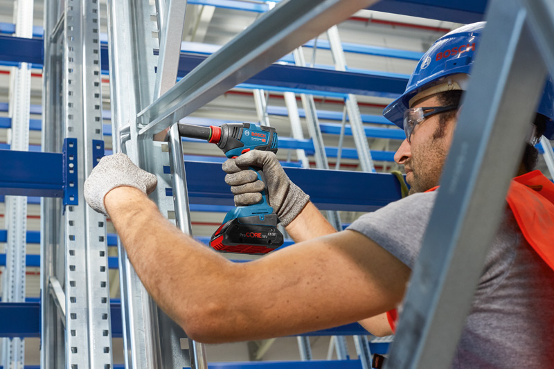 BOSCH Akku-Drehschlagschrauber GDX 18V-200
