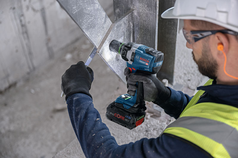BOSCH Akku-Drehschlagschrauber GDS 18V-750 C