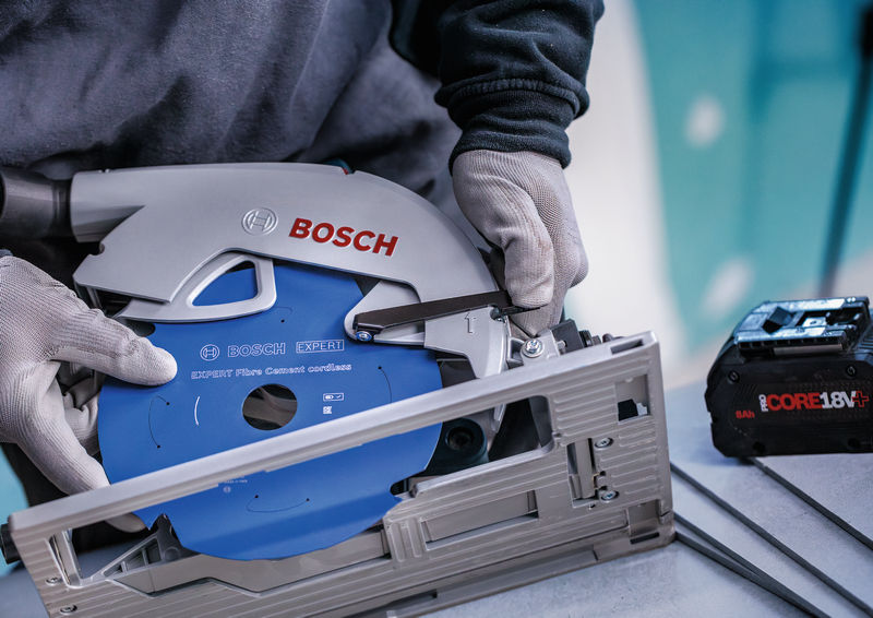 BOSCH EXPERT Fiber Cement Kreissägeblatt, 165x20 mm, Z4 BOSCH EXPERT Fiber Cement Kreissägeblatt, 165x20 mm, Z4