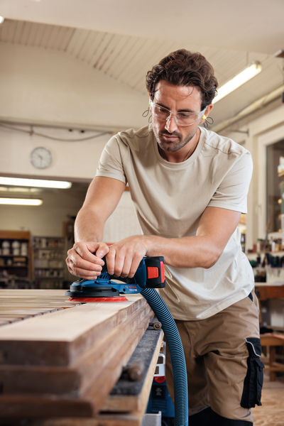 BOSCH Akku-Exzenterschleifer GEX 18V-150-3, L-BOXX 162 BOSCH Akku-Exzenterschleifer GEX 18V-150-3, L-BOXX 162
