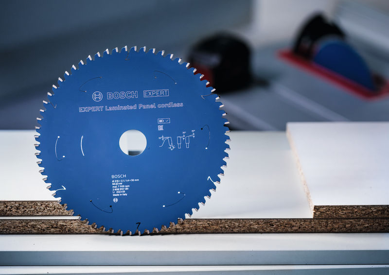 BOSCH EXPERT Laminated Panel Kreissägeblatt, 216x2,1x30 mm, Z66 BOSCH EXPERT Laminated Panel Kreissägeblatt, 216x2,1x30 mm, Z66