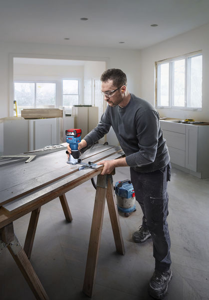 BOSCH Oberfräse GLF 18V-8, L-BOXX 136