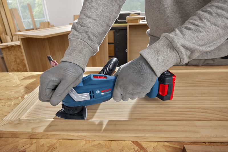 BOSCH Multifunktionswerkzeug GOP18V-30 in L-BOXX