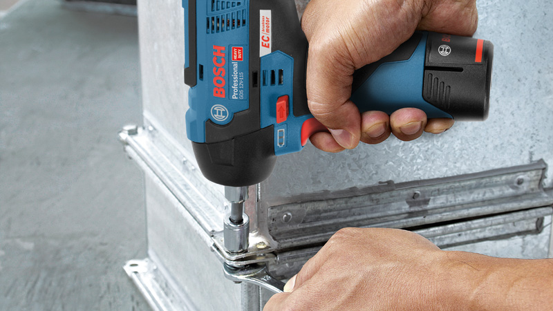 BOSCH Akku-Drehschlagschrauber GDS 12V-115, 2 x Akku GBA 12V 3.0Ah in L-BOXX