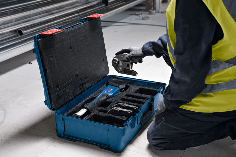 BOSCH Akku-Presswerkzeug GPT 18V-32, 1 x XL-BOXX, Kit M