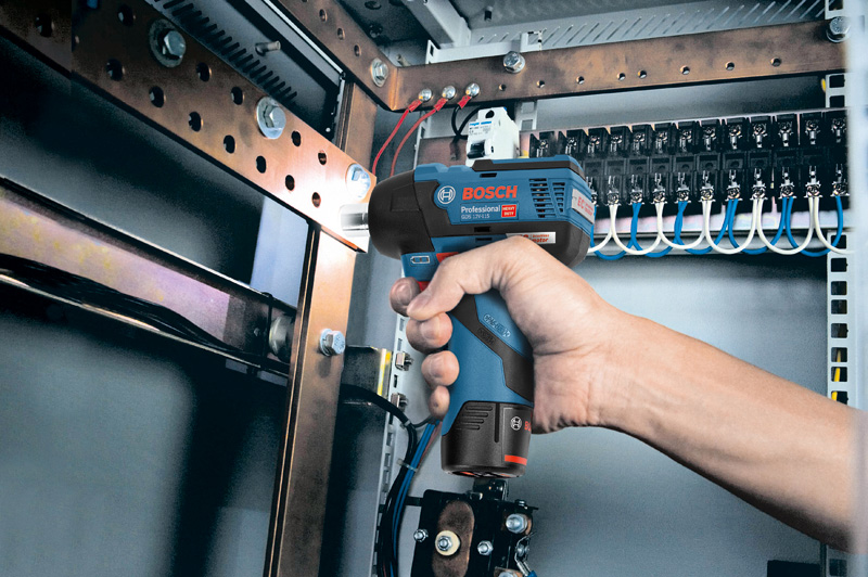 BOSCH Akku-Drehschlagschrauber GDS 12V-115, 2 x Akku GBA 12V 3.0Ah in L-BOXX
