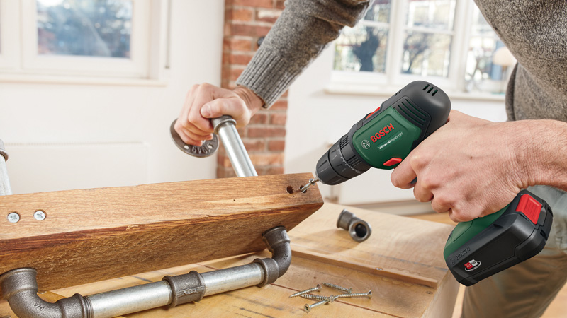 BOSCH Akku-Bohrschrauber UniversalImpact 18V, 2 x Akku PBA 18V 1.5Ah, Tragekoffer BOSCH Akku-Bohrschrauber UniversalImpact 18V, 2 x Akku PBA 18V 1.5Ah, Tragekoffer