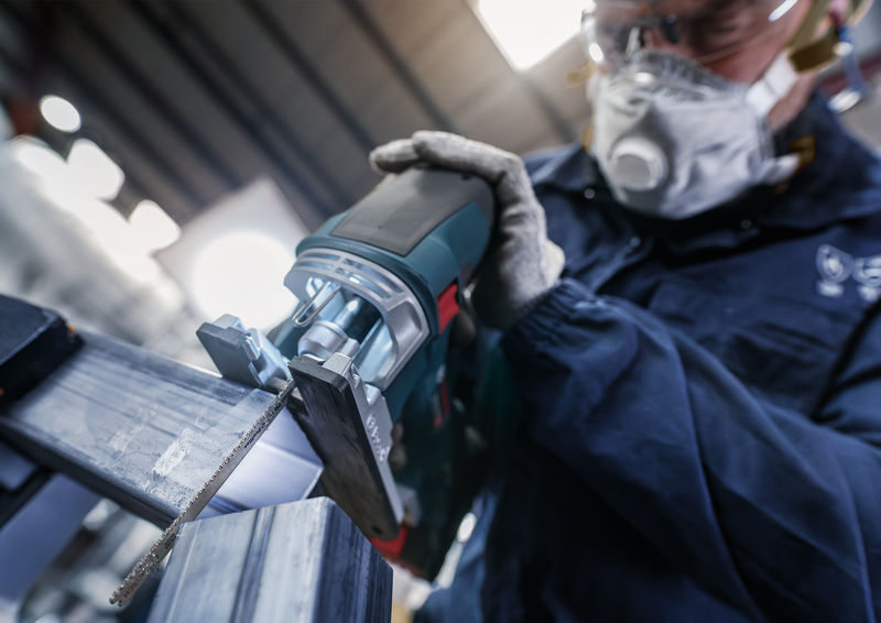 BOSCH PRO Metal Pipes and Profiles T321BF Stichsägeblatt, 132 mm, 2-tlg.