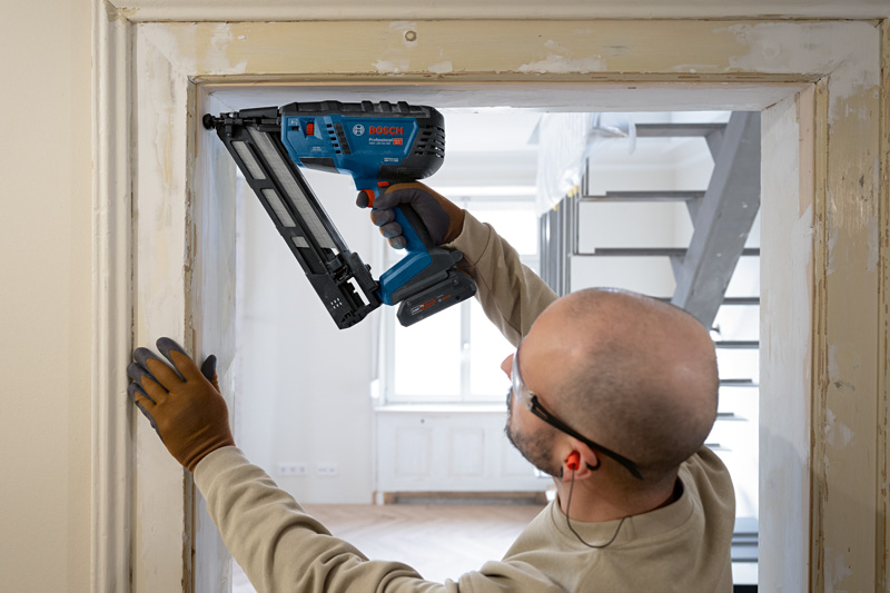 BOSCH Akku-Holznagler GNH 18V-64 MD, im Karton