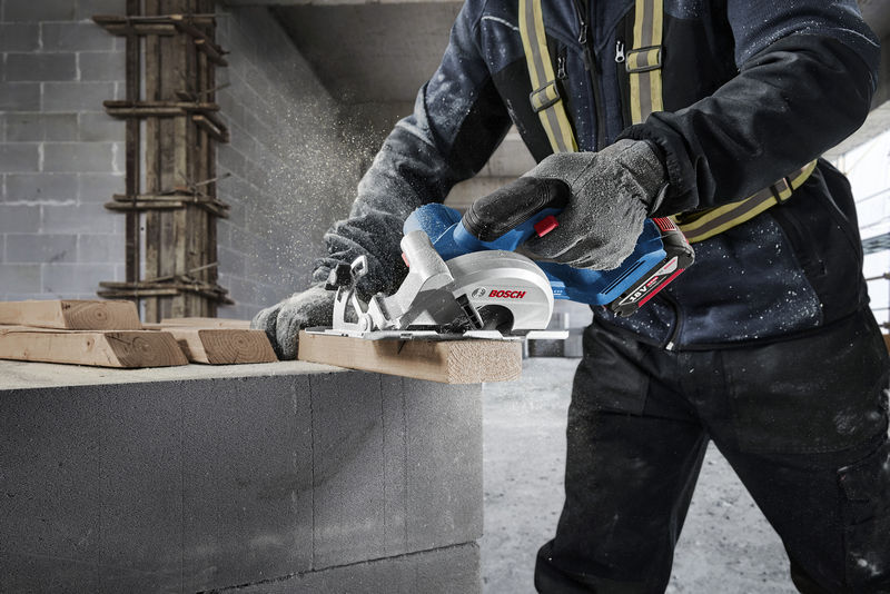 BOSCH Akku-Handkreissäge GKS 18V-51 in L-BOXX