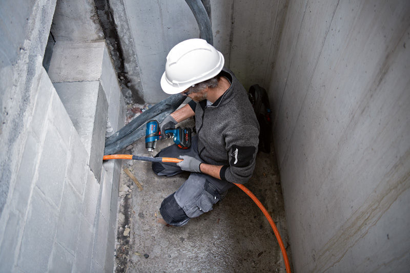 BOSCH Akku-Heißluftgebläse GHG 18V-50 in L-BOXX BOSCH Akku-Heißluftgebläse GHG 18V-50 in L-BOXX