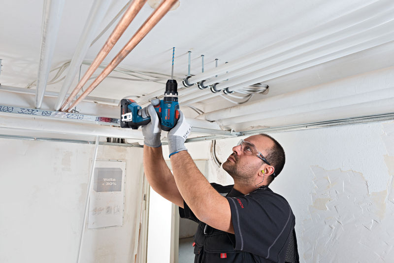 BOSCH Akku-Schlagbohrschauber GSB 18V-65, 3 x Akku ProCORE18V 4.0Ah, L-BOXX 136