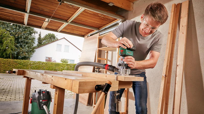 BOSCH Akku-Fräse AdvancedTrimRouter 18V-8 BOSCH Akku-Fräse AdvancedTrimRouter 18V-8
