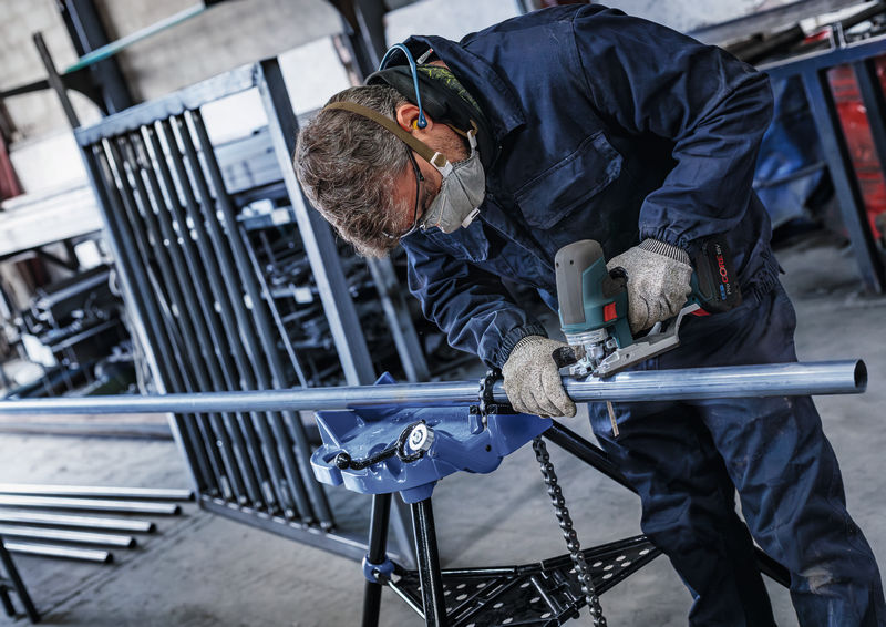 BOSCH PRO Metal Pipes and Profiles T321BF Stichsägeblatt, 132 mm, 25-tlg.