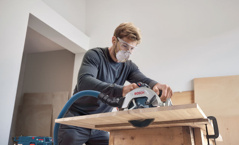 BOSCH Akku-Kreissäge GKS 18V-68-2 BOSCH Akku-Kreissäge GKS 18V-68-2