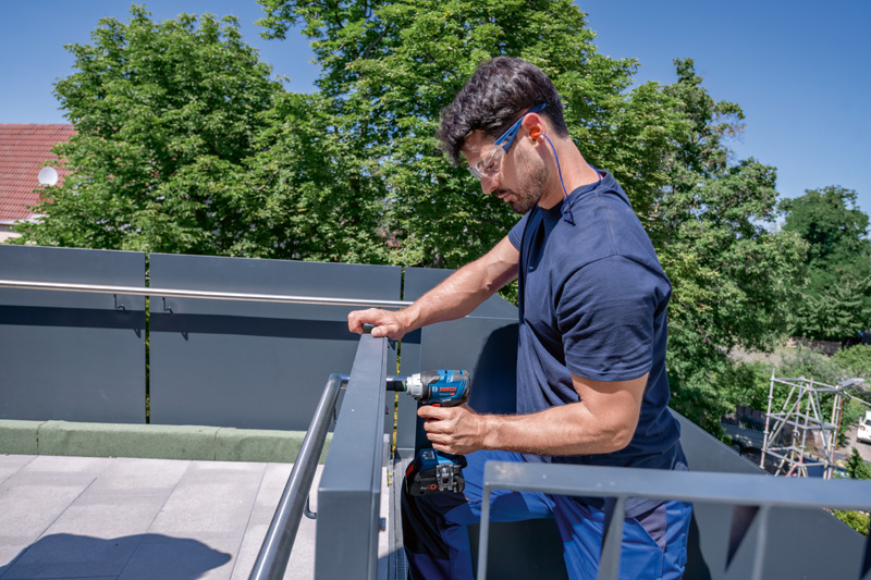 BOSCH Akku-Drehschlagschrauber GDS 18V-330 HC, im Karton
