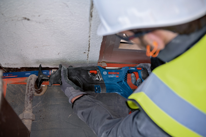 BOSCH Akku-Säbelsäge BITURBO GSA 18V-28, in L-BOXX 238