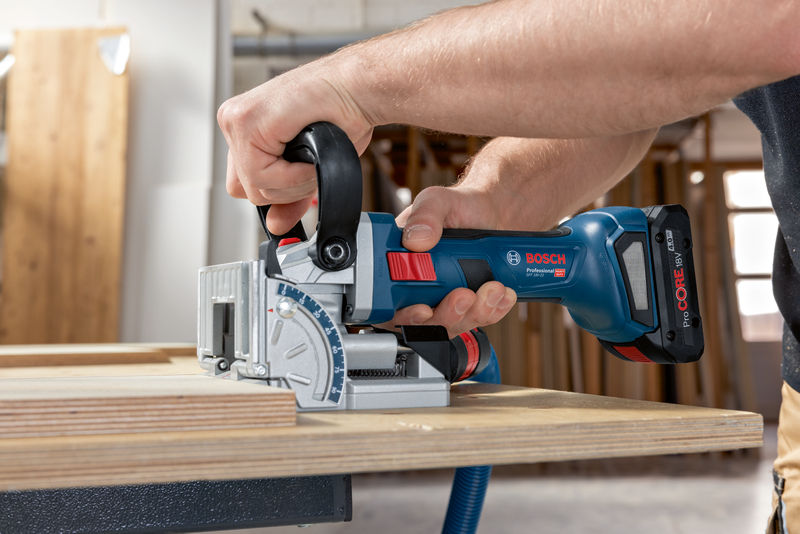 BOSCH Akku-Flachdübelfräse GFF 18V-22