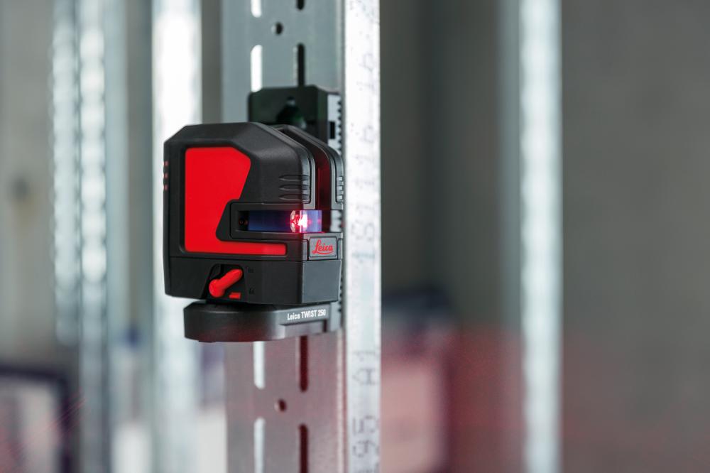 LEICA Linienlaser Lino L2-1