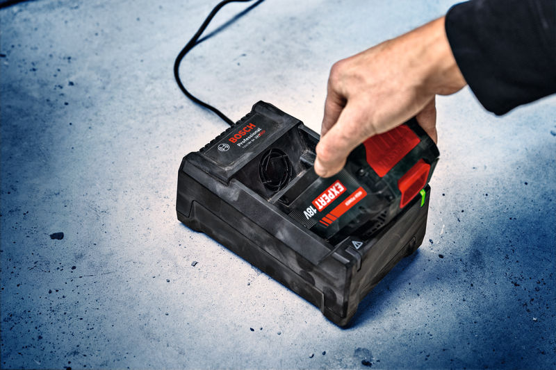 BOSCH Ladegerät GAL 12 V/18V-80 BOSCH Ladegerät GAL 12 V/18V-80
