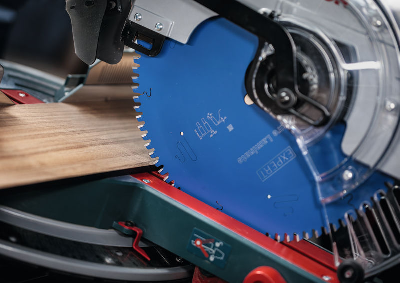 BOSCH EXPERT High Pressure Laminate Kreissägeblatt, 260x30 mm, Z80 BOSCH EXPERT High Pressure Laminate Kreissägeblatt, 260x30 mm, Z80