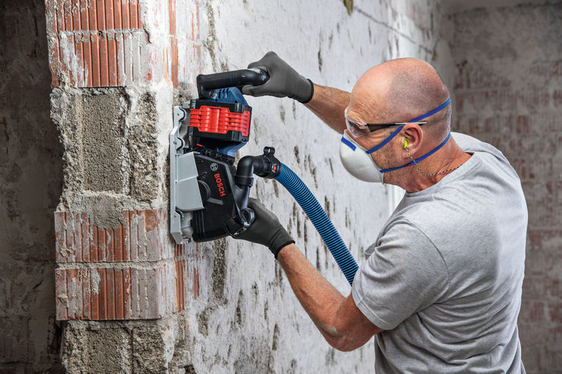 BOSCH Akku-Mauernutfräse GNF 18V-40