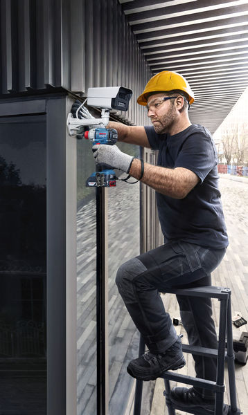BOSCH Akku-Drehschlagschrauber GDX 18V-285 BOSCH Akku-Drehschlagschrauber GDX 18V-285