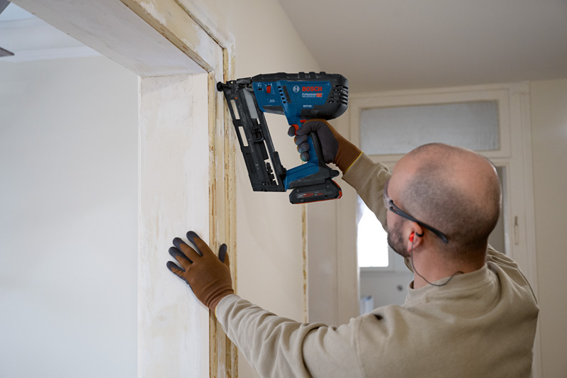 BOSCH Akku-Holznagler GNH 18V-64-2 M, L-BOXX 238 BOSCH Akku-Holznagler GNH 18V-64-2 M, L-BOXX 238