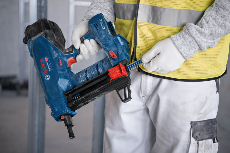 BOSCH Akku-Betonnagler GNB 18V-38, 2 x Akku ProCORE18V 4.0Ah, XL-BOXX BOSCH Akku-Betonnagler GNB 18V-38, 2 x Akku ProCORE18V 4.0Ah, XL-BOXX