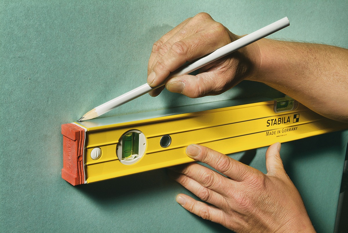 STABILA Elektronische Magnet-Wasserwaage TECH 196 M, 61 cm, 2 Digital-Displays, Messbereich: 0° – 360° (4 x 90°), Anzeige-Modi: °, %, mm/m, in/ft, Schutzklasse IP 65, Seltenerd-Magnetsystem, Tasche STABILA Elektronische Magnet-Wasserwaage TECH 196 M, 61 cm, 2 Digital-Displays, Messbereich: 0° – 360° (4 x 90°), Anzeige-Modi: °, %, mm/m, in/ft, Schutzklasse IP 65, Seltenerd-Magnetsystem, Tasche